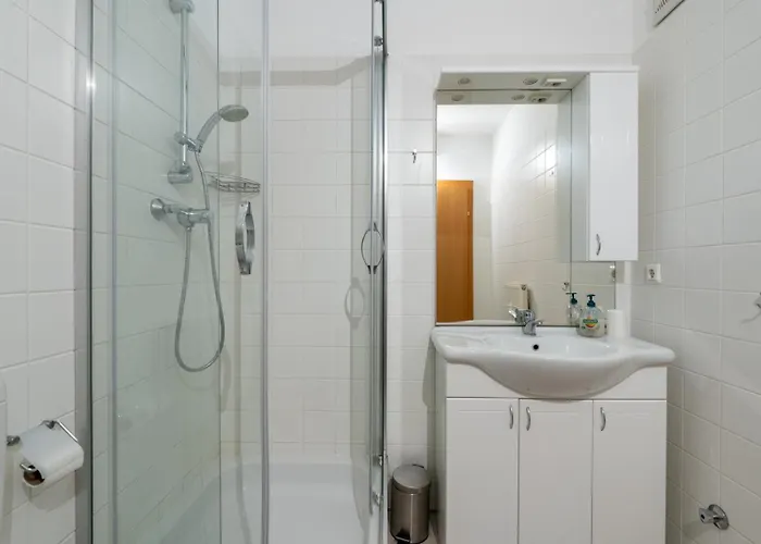 Farawayhomes #10 * Γκρατς